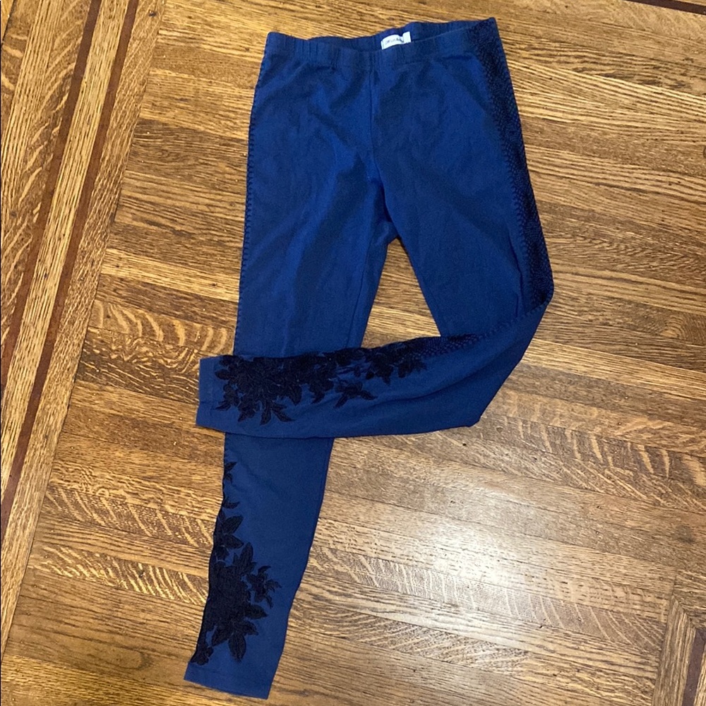 Johnny Was Floral Embroidered Leggings